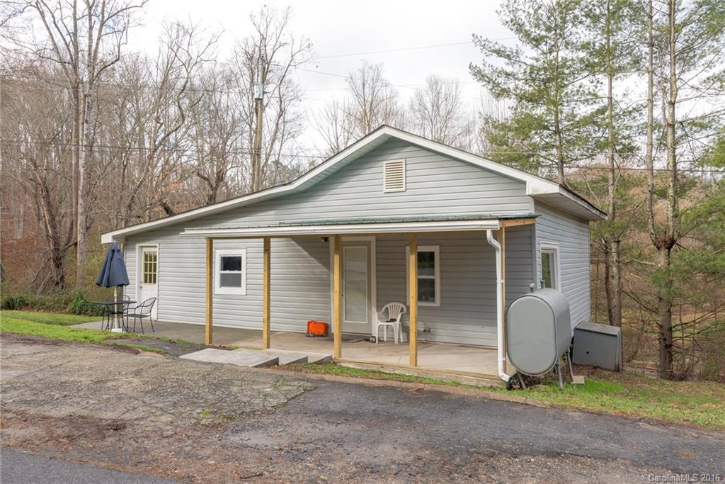 25 Solomon Road Leicester, NC 28748 - Photo 1 of 13 Gallery Image 1
