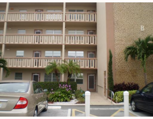 4022 Guildford East Boca Raton, FL 33434 - Photo 8 of 9 Additional Photo