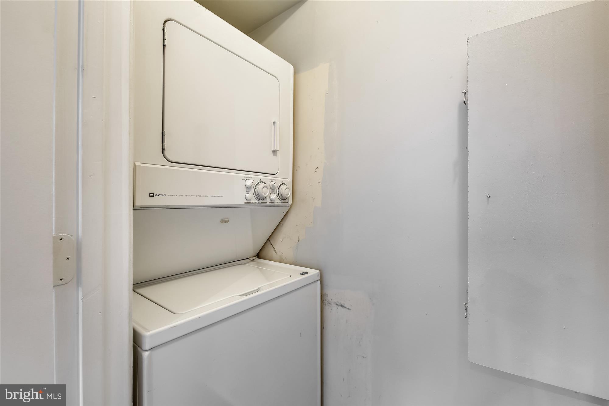 14902 McKisson Court, Unit 8BE Silver Spring, MD 20906 - Photo 15 of 38 Laundry Room off Kitchen