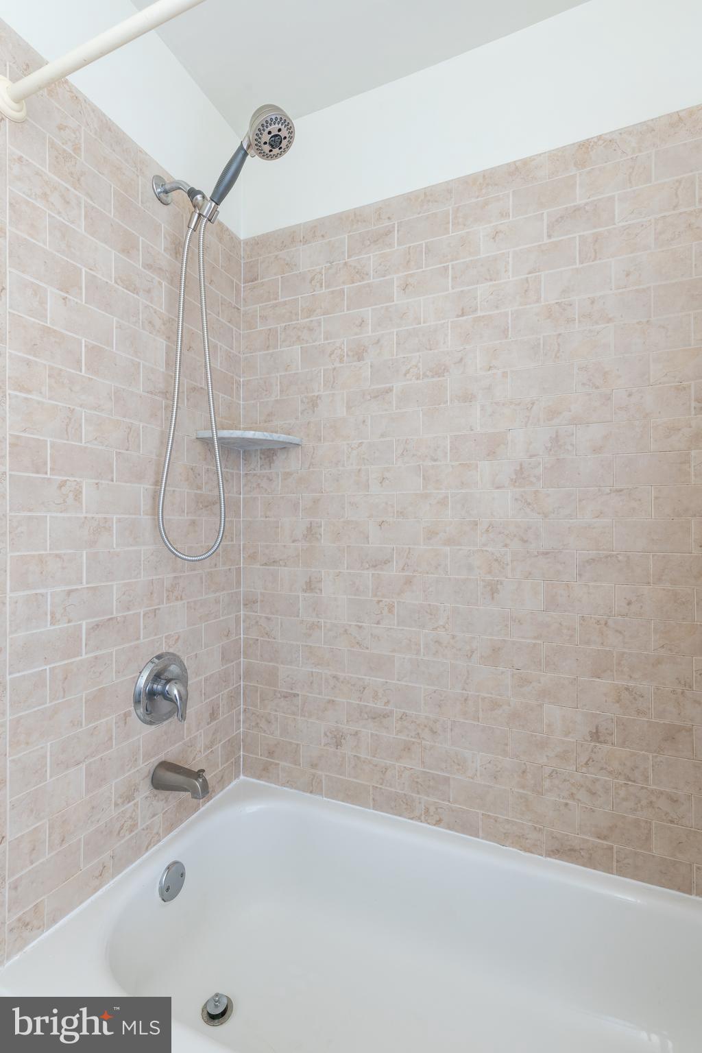 2346 Christian Street Philadelphia, PA 19146 - Photo 26 of 33