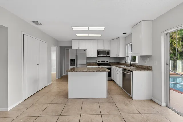 $3,500 | 2698 Linkside Drive, Wellington, FL 33414