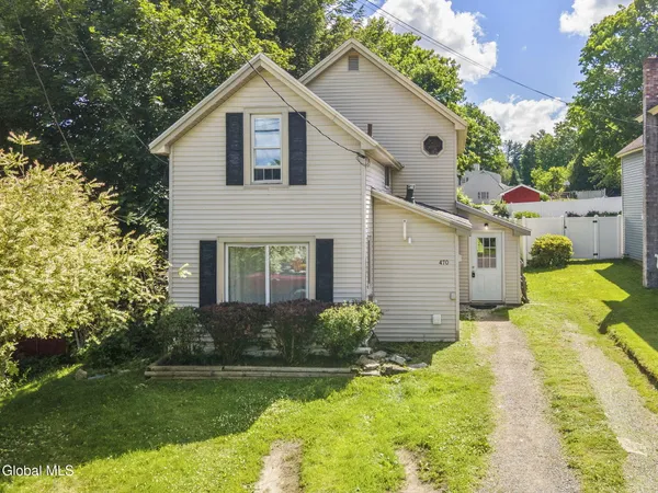 $154,900 | 470 North Main Street, Gloversville, NY 12078