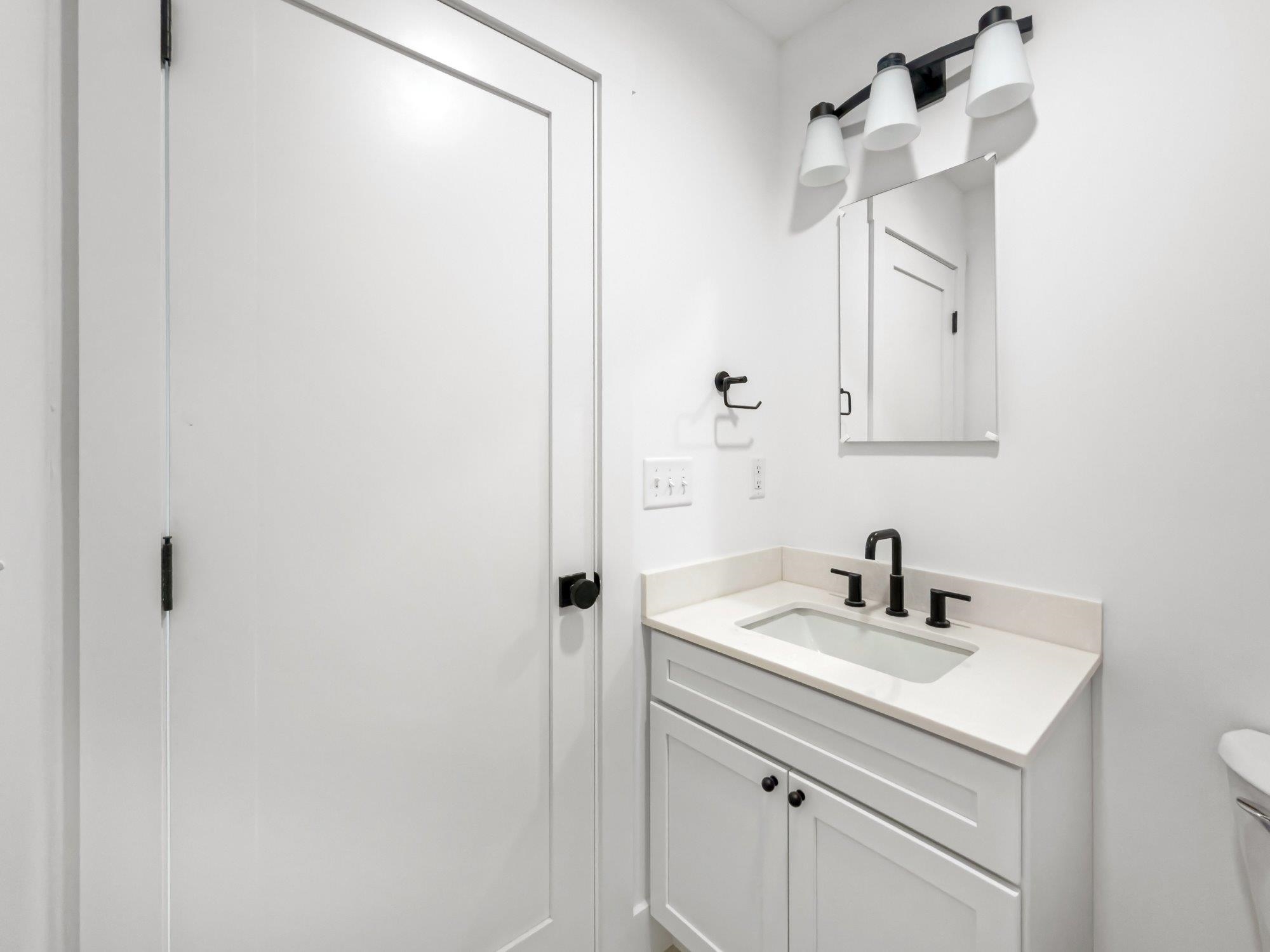 656 Luce Hill Road, Unit A Stowe, VT 05672 - Photo 30 of 49 Gallery Image 30