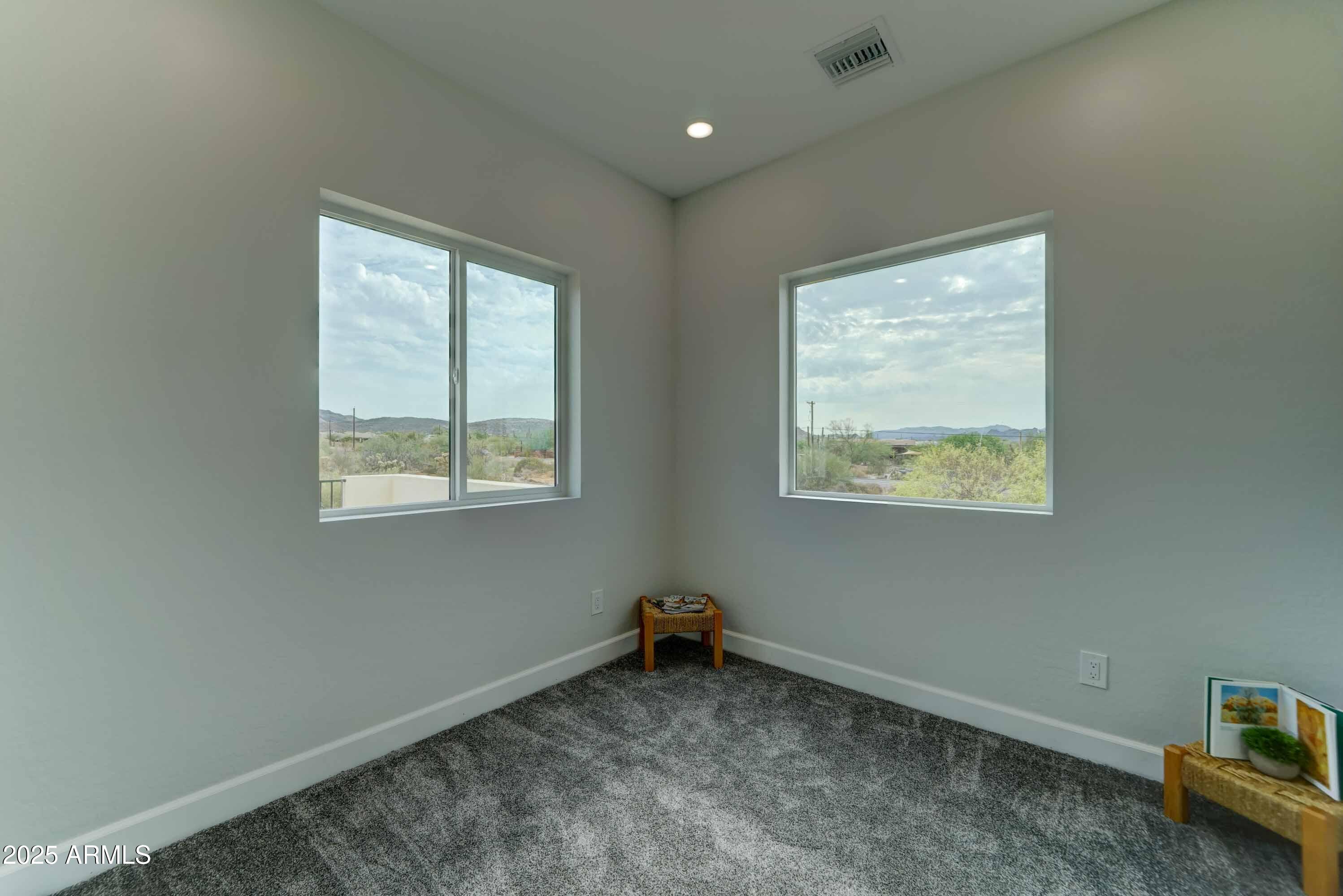 4294 North Wolverine Pass Road Apache Junction, AZ 85119 - Photo 25 of 37 a view of a room with window