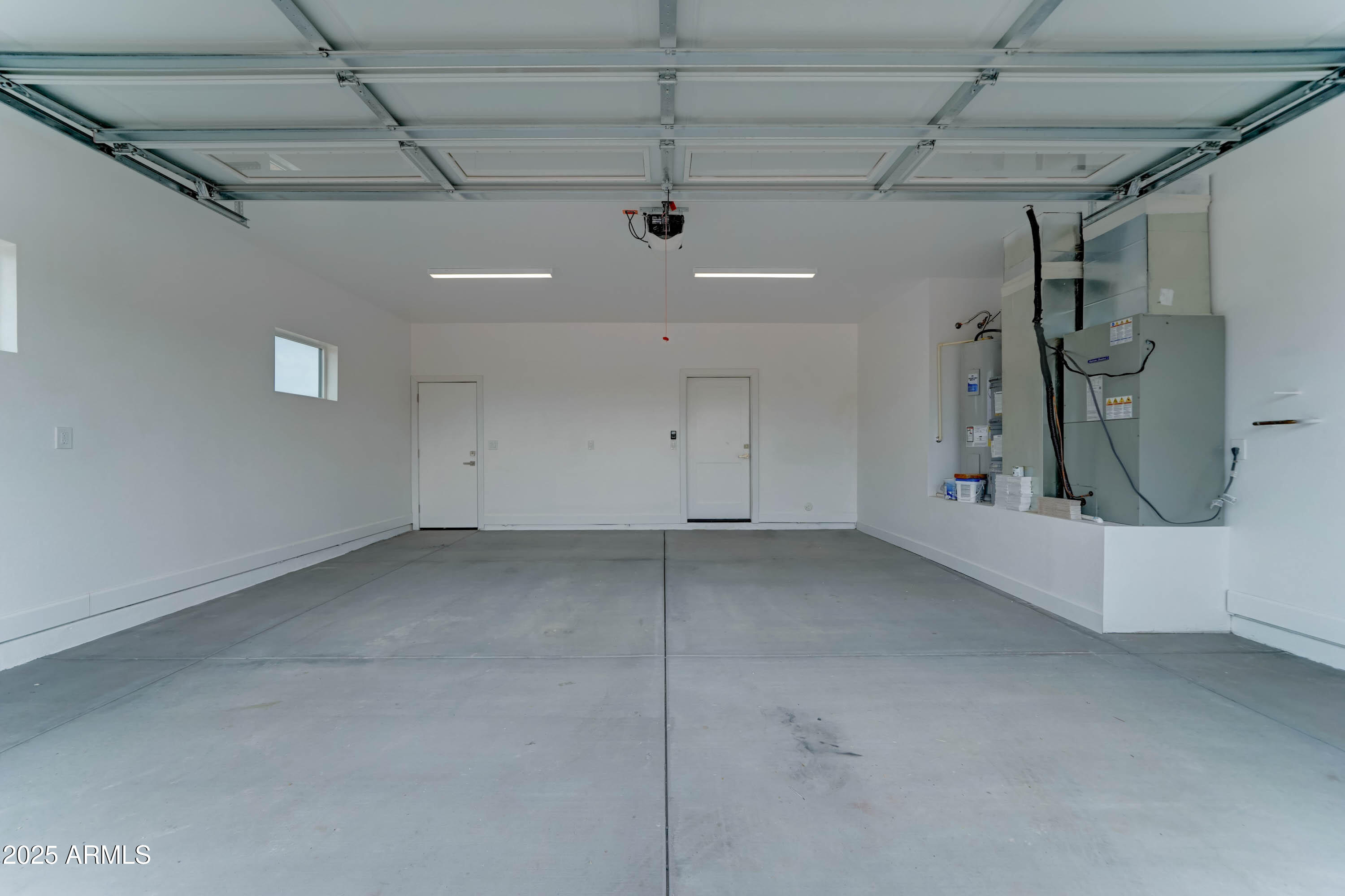 4294 North Wolverine Pass Road Apache Junction, AZ 85119 - Photo 30 of 37 a view of a garage