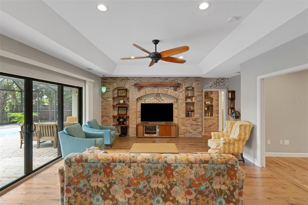 1357 Le Pera Road Englewood, FL 34223 - Photo 34 of 95 Gallery Image 34