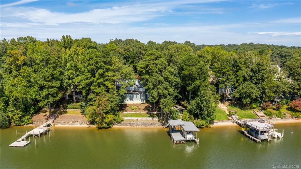 3034 Point Clear Drive Tega Cay, SC 29708 - Photo 4 of 48 Gallery Image 4