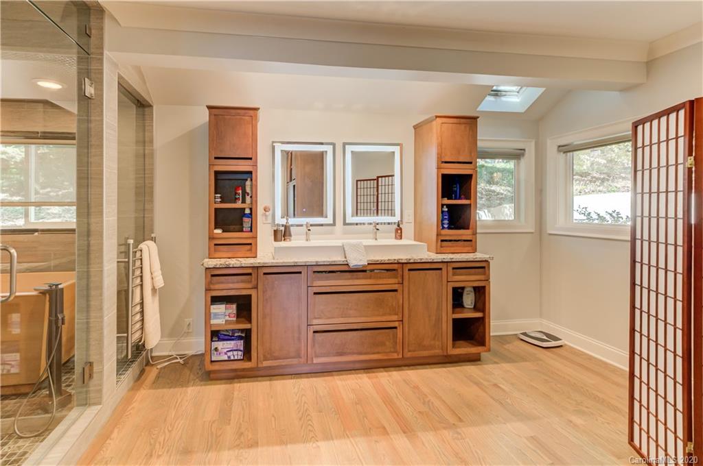 3034 Point Clear Drive Tega Cay, SC 29708 - Photo 34 of 48 Gallery Image 34