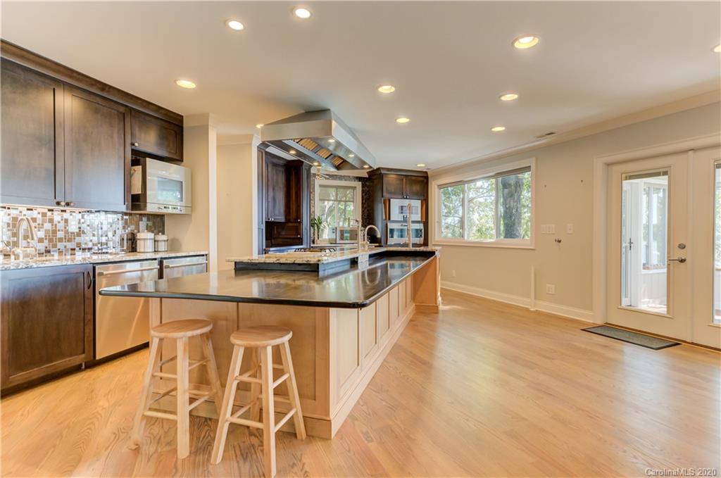 3034 Point Clear Drive Tega Cay, SC 29708 - Photo 6 of 48 Gallery Image 6