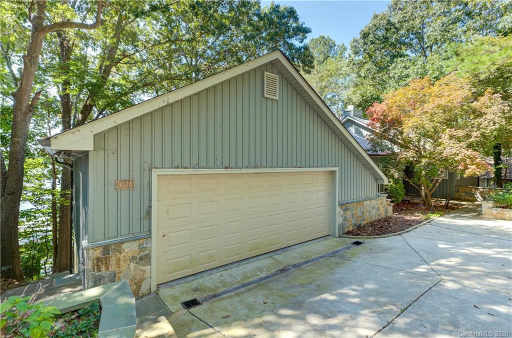 3034 Point Clear Drive Tega Cay, SC 29708 - Photo 8 of 48 Gallery Image 8