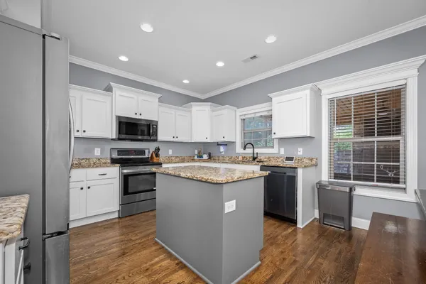 $725,000 | 2618 Cloverfields Court, Murfreesboro, TN 37130
