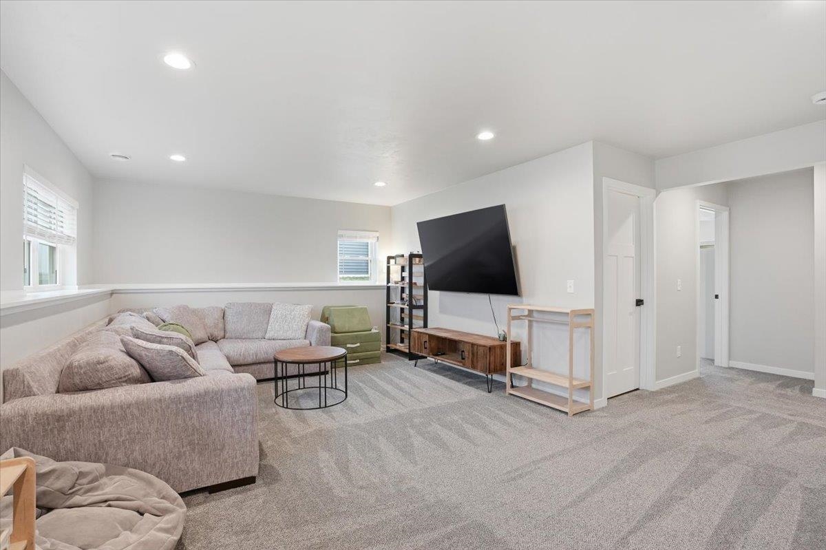 676 Porter Road Evansville, WI 53536 - Photo 34 of 50