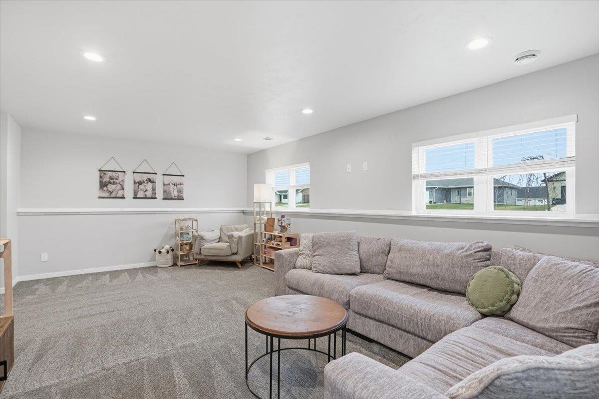 676 Porter Road Evansville, WI 53536 - Photo 36 of 50