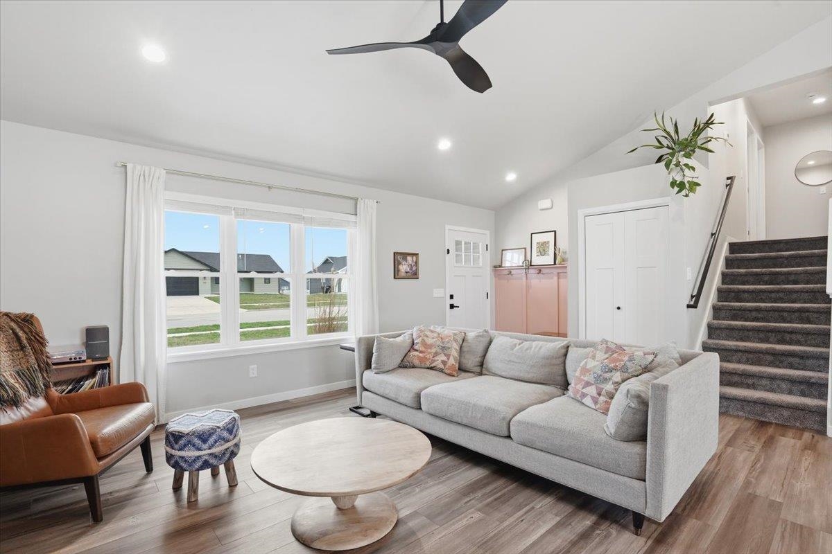 676 Porter Road Evansville, WI 53536 - Photo 9 of 50