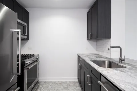 $6,000 | 21 West End Avenue, Unit 1308 | Upper West Side