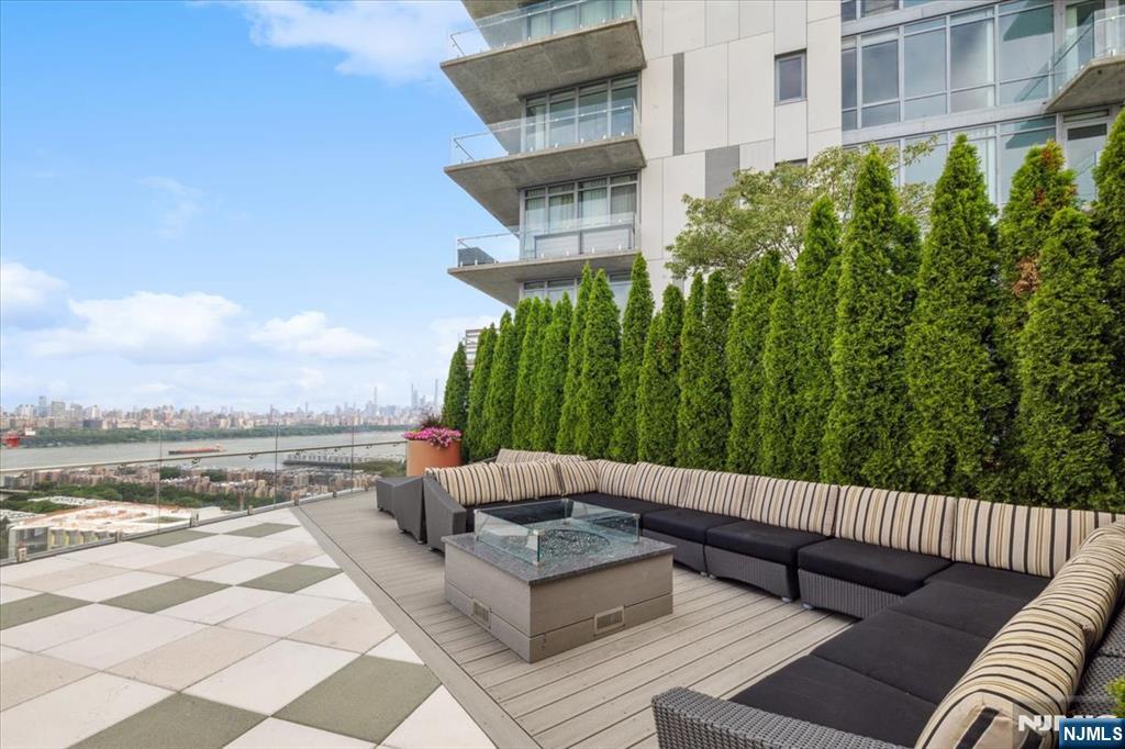 320 Adolphus Avenue, Unit 612 Cliffside Park, NJ 07010 - Photo 36 of 38