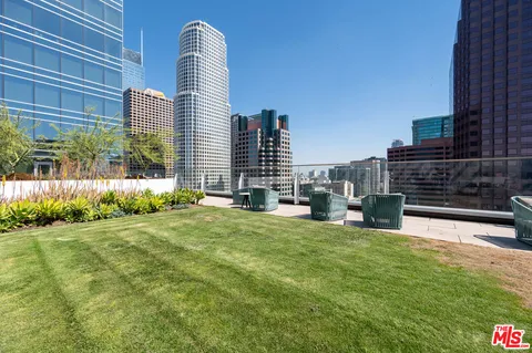 $539,990 | 877 Francisco Street, Unit 707, Los Angeles, CA 90017