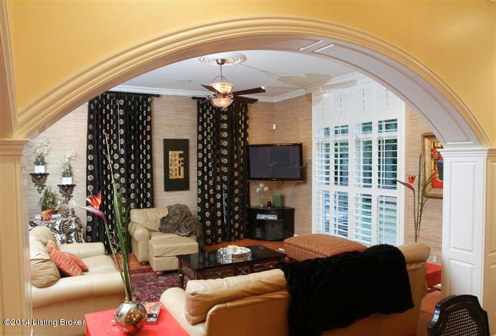1558 Cherokee Road Louisville, KY 40205 - Photo 14 of 38 Family Room