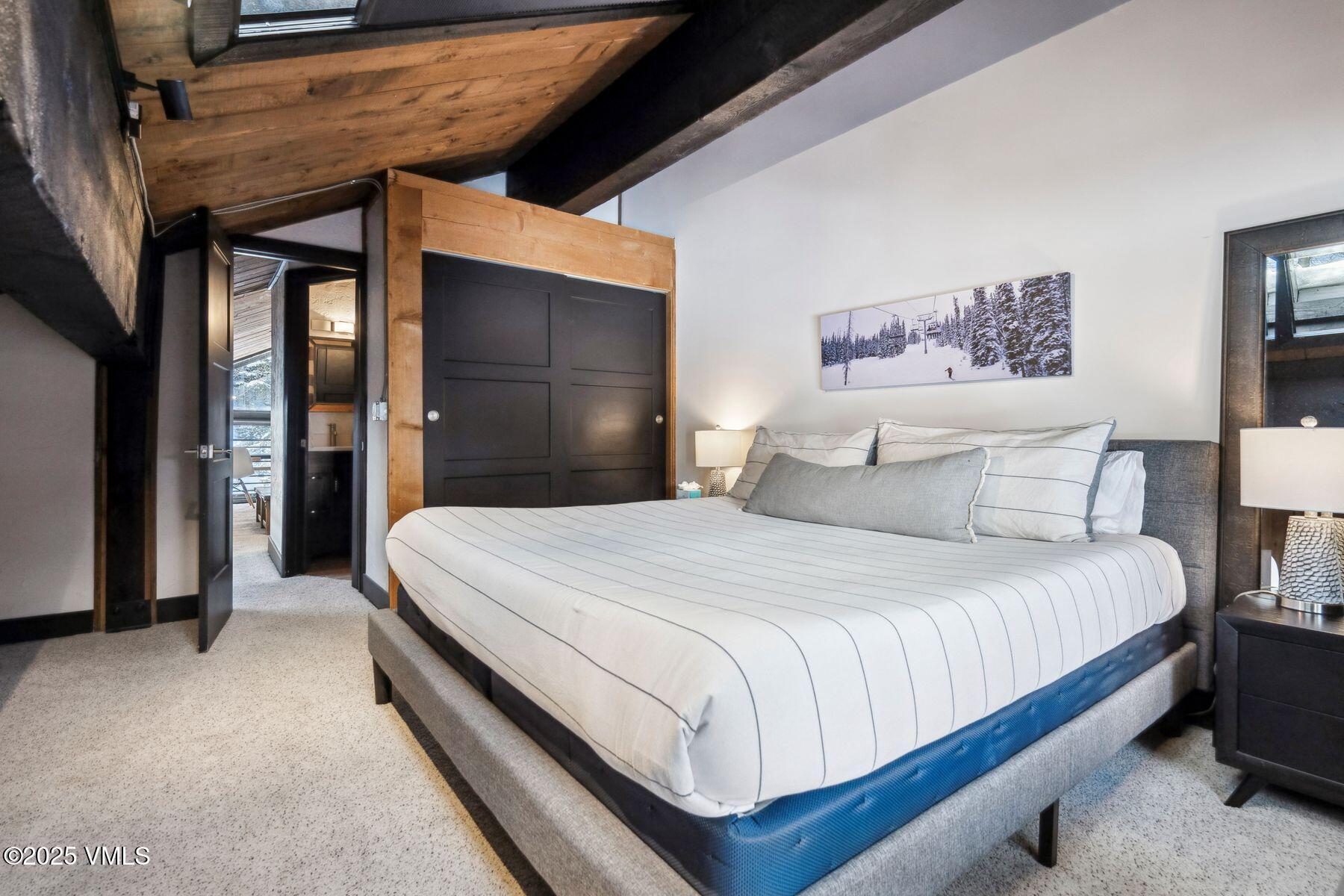 2958 South Frontage Road West, Unit B16 Vail, CO 81657 - Photo 16 of 33 photo_online_015