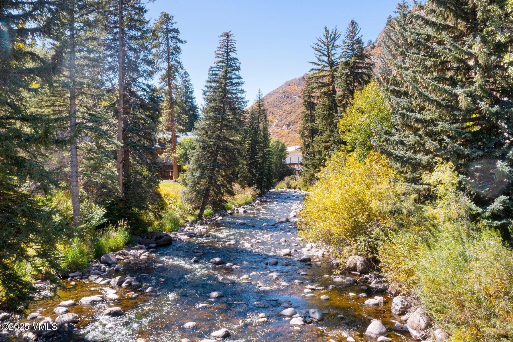 2958 South Frontage Road West, Unit B16 Vail, CO 81657 - Photo 29 of 33 photo_online_028