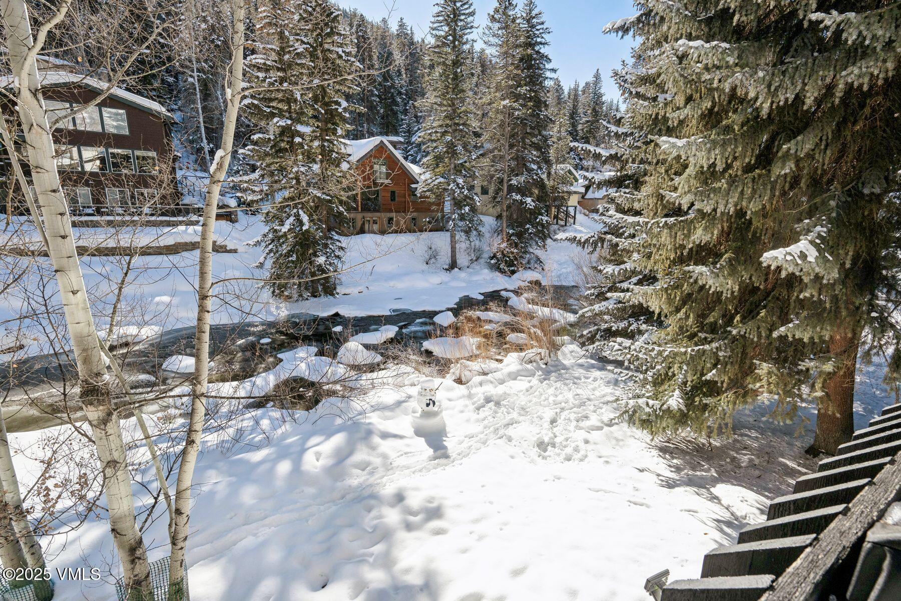 2958 South Frontage Road West, Unit B16 Vail, CO 81657 - Photo 10 of 33 photo_online_009