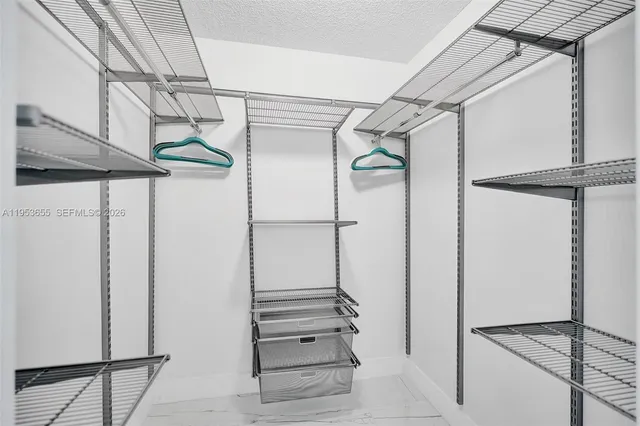 $4,200 | 19601 East Country Club Drive, Unit 7508, Aventura, FL 33180