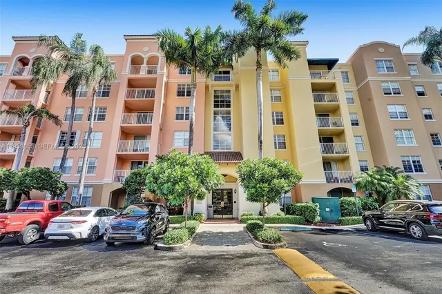 $4,200 | 19601 East Country Club Drive, Unit 7508, Aventura, FL 33180