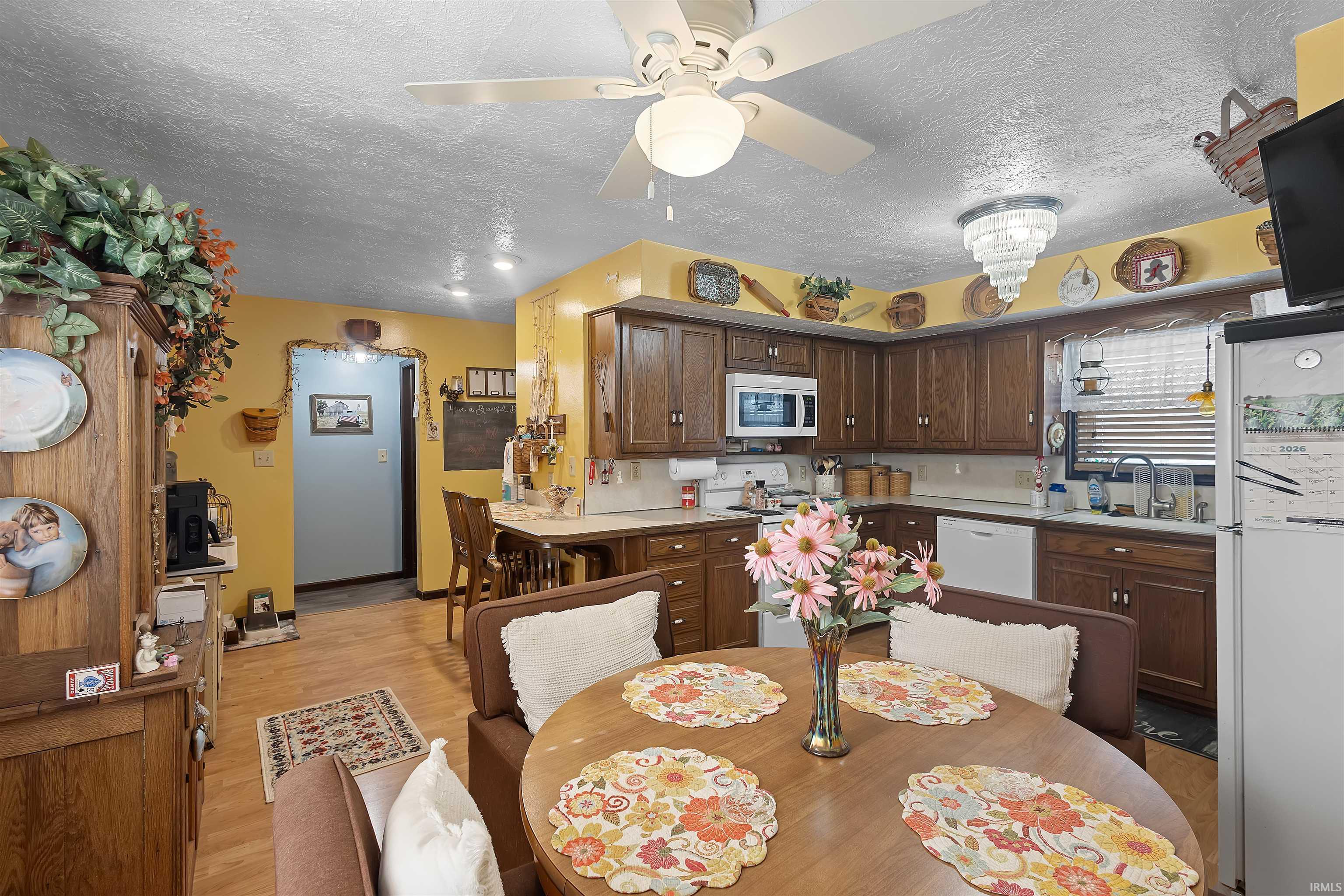 608 South Center Street Flora, IN 46929 - Photo 10 of 28