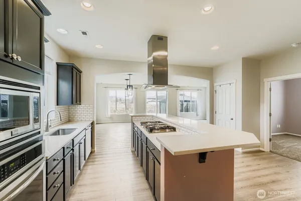 $645,000 | 812 Sigafoos Avenue Northwest, Orting, WA 98360