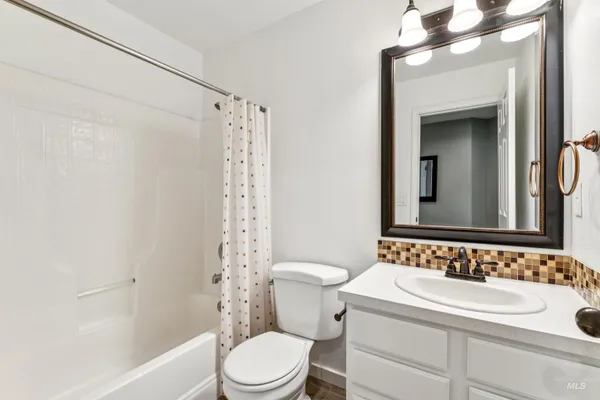 $429,900 | 1288 East Sothesby Street, Meridian, ID 83642