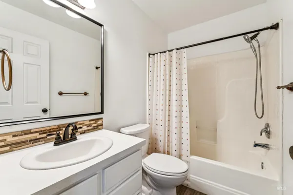 $429,900 | 1288 East Sothesby Street, Meridian, ID 83642