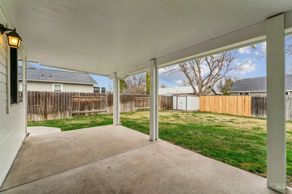 $429,900 | 1288 East Sothesby Street, Meridian, ID 83642