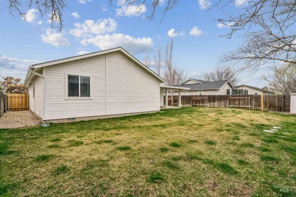 $429,900 | 1288 East Sothesby Street, Meridian, ID 83642