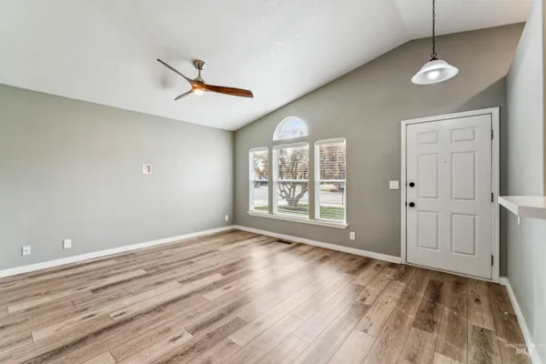 $429,900 | 1288 East Sothesby Street, Meridian, ID 83642