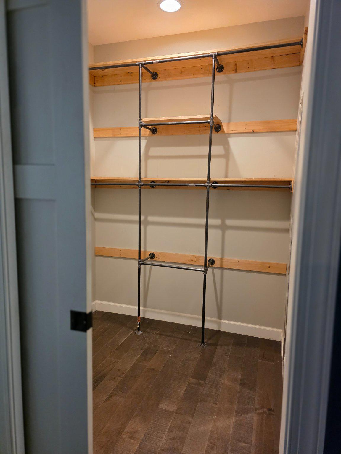 6 Maple Grove Road Mohnton, PA 19540 - Photo 11 of 23 Primary walk in closet.