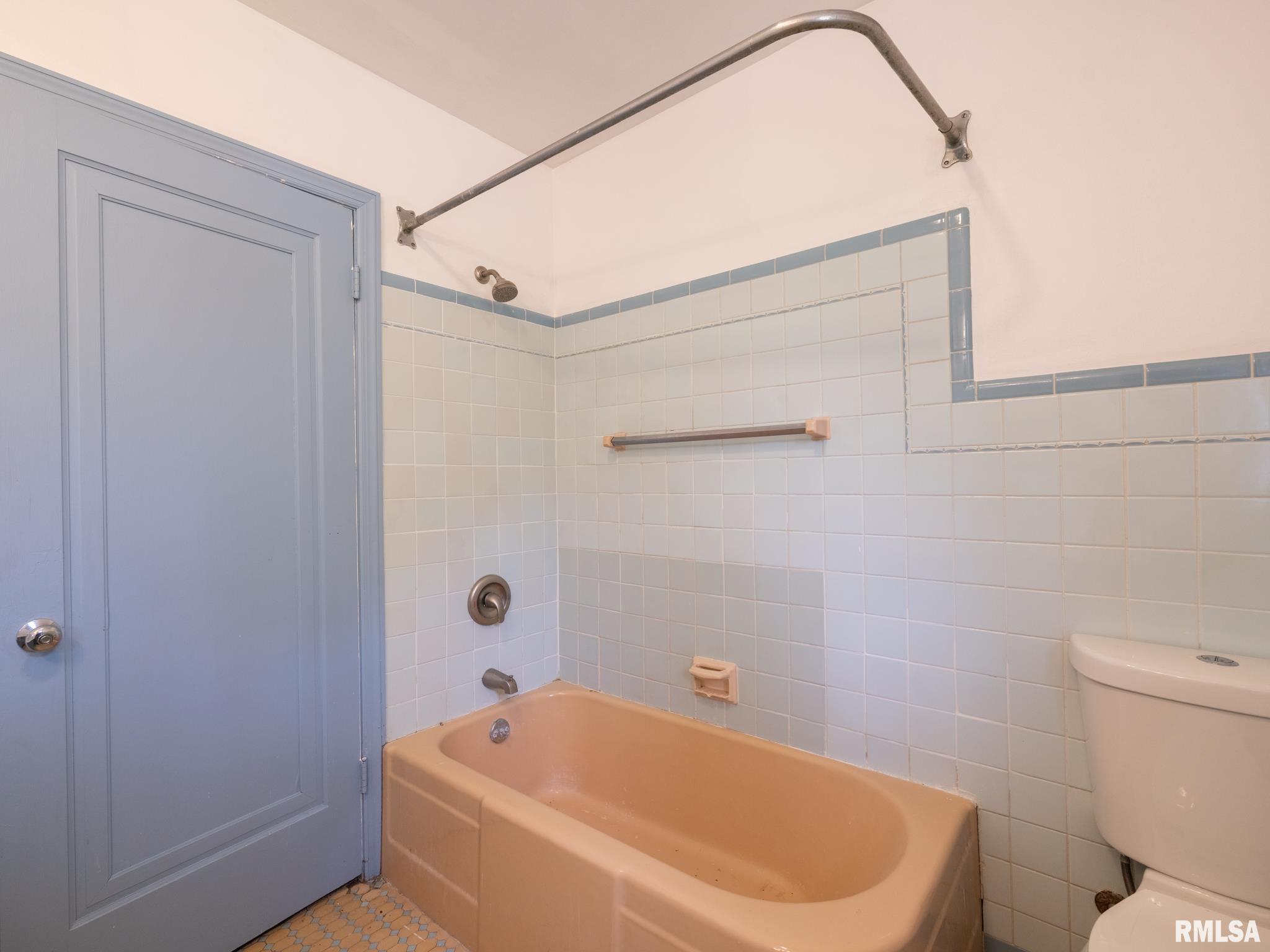 205 North Kickapoo Terrace Peoria, IL 61604 - Photo 25 of 74