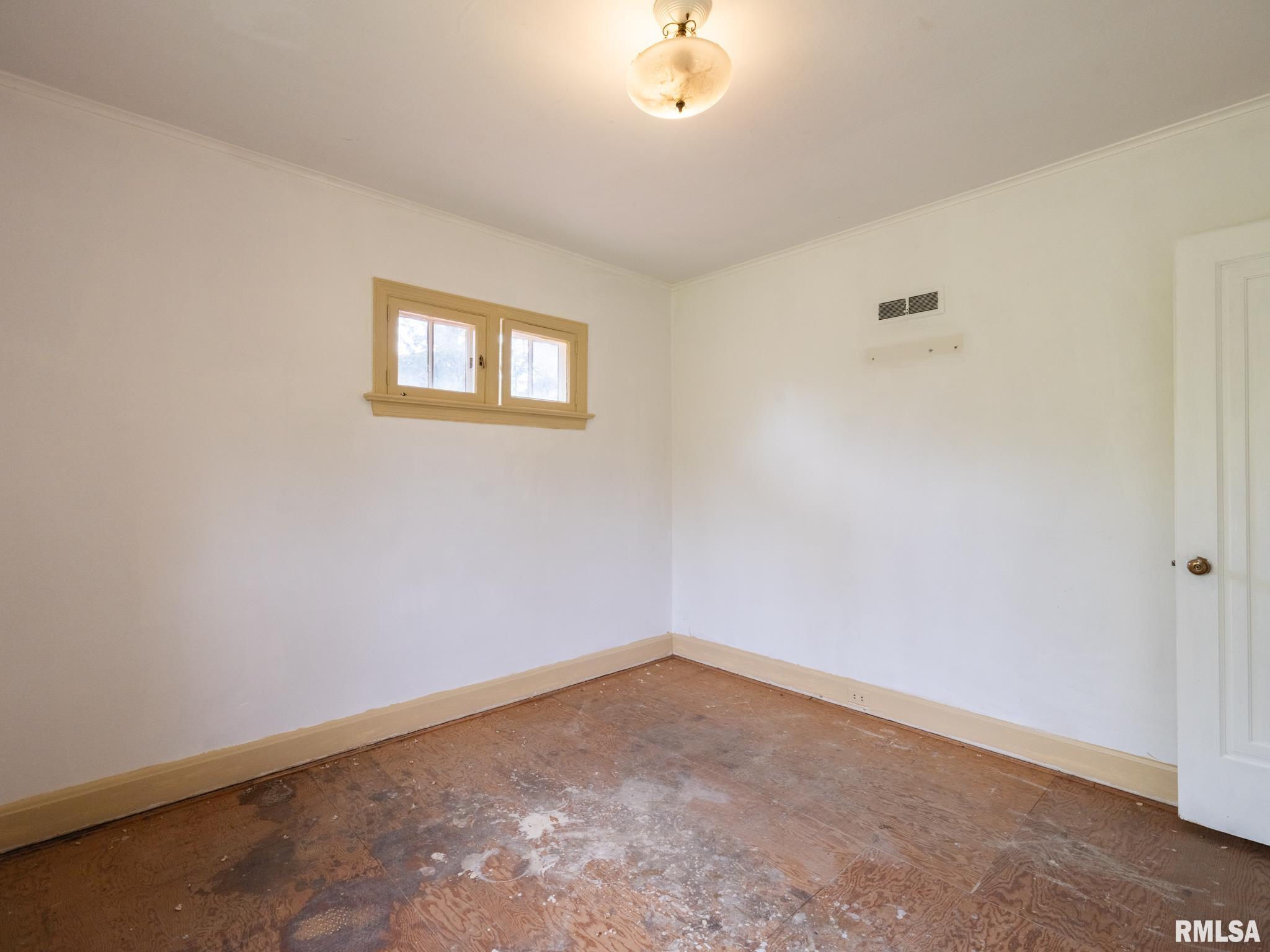 205 North Kickapoo Terrace Peoria, IL 61604 - Photo 27 of 74