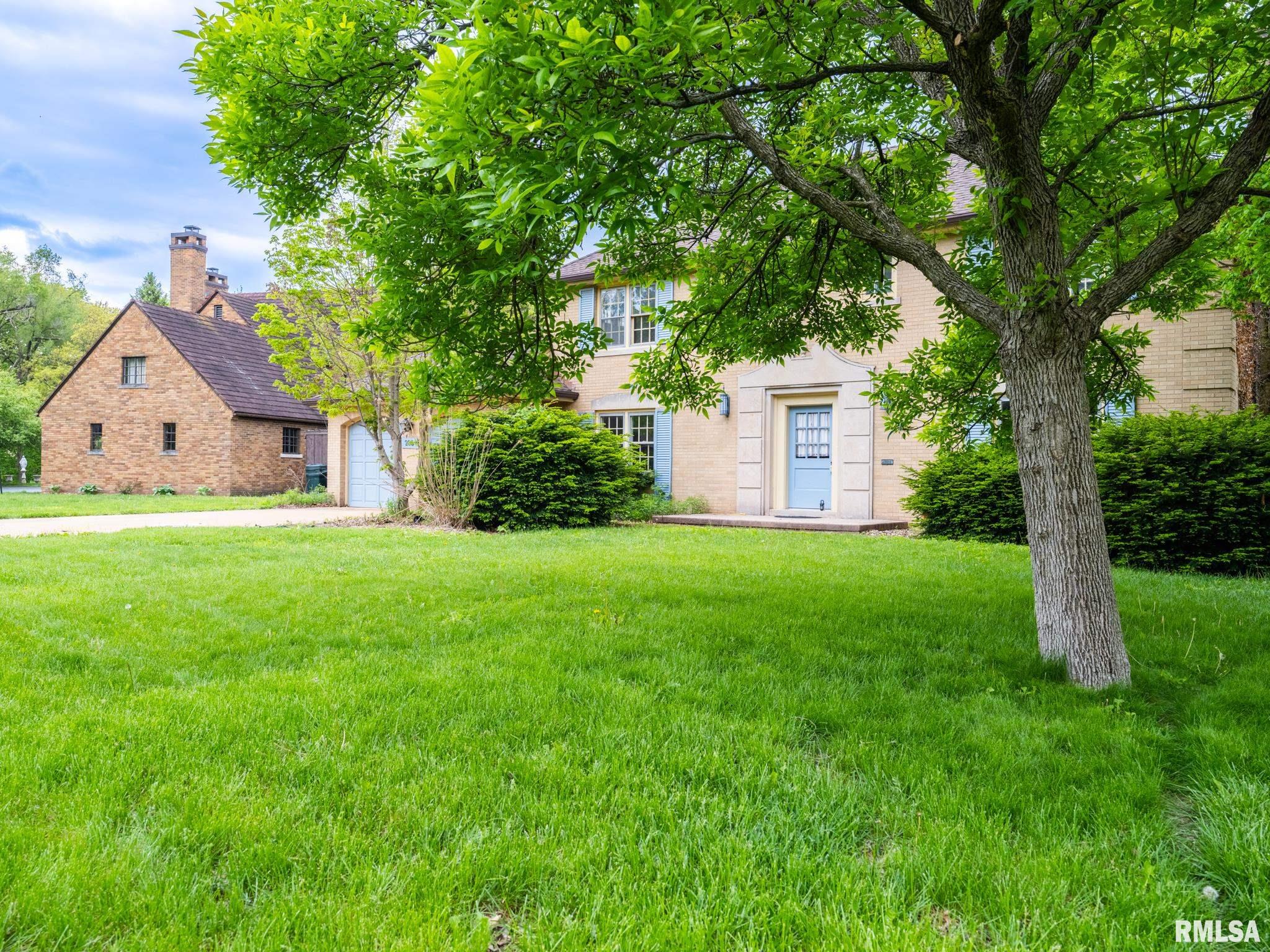 205 North Kickapoo Terrace Peoria, IL 61604 - Photo 3 of 74