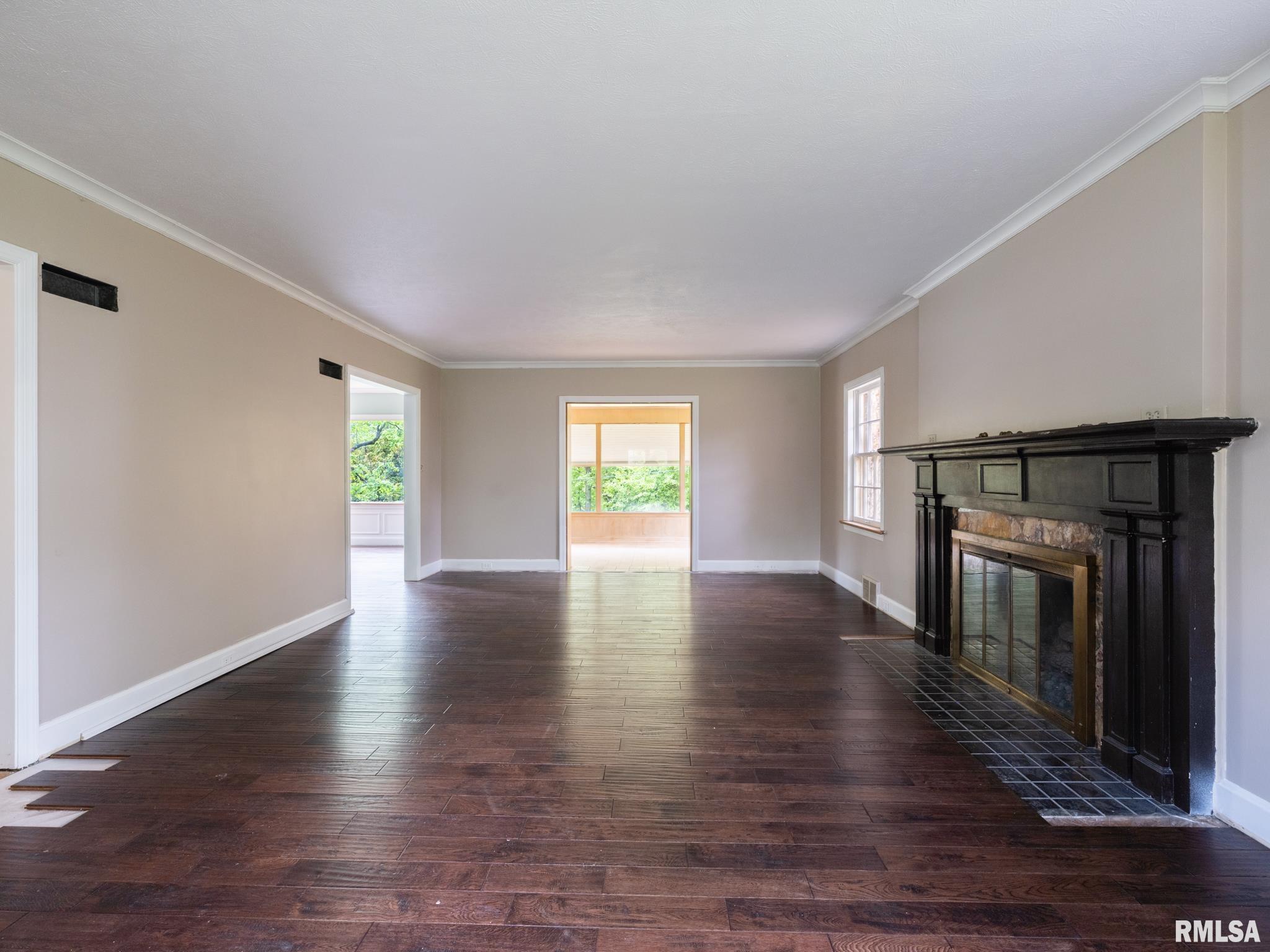 205 North Kickapoo Terrace Peoria, IL 61604 - Photo 39 of 74