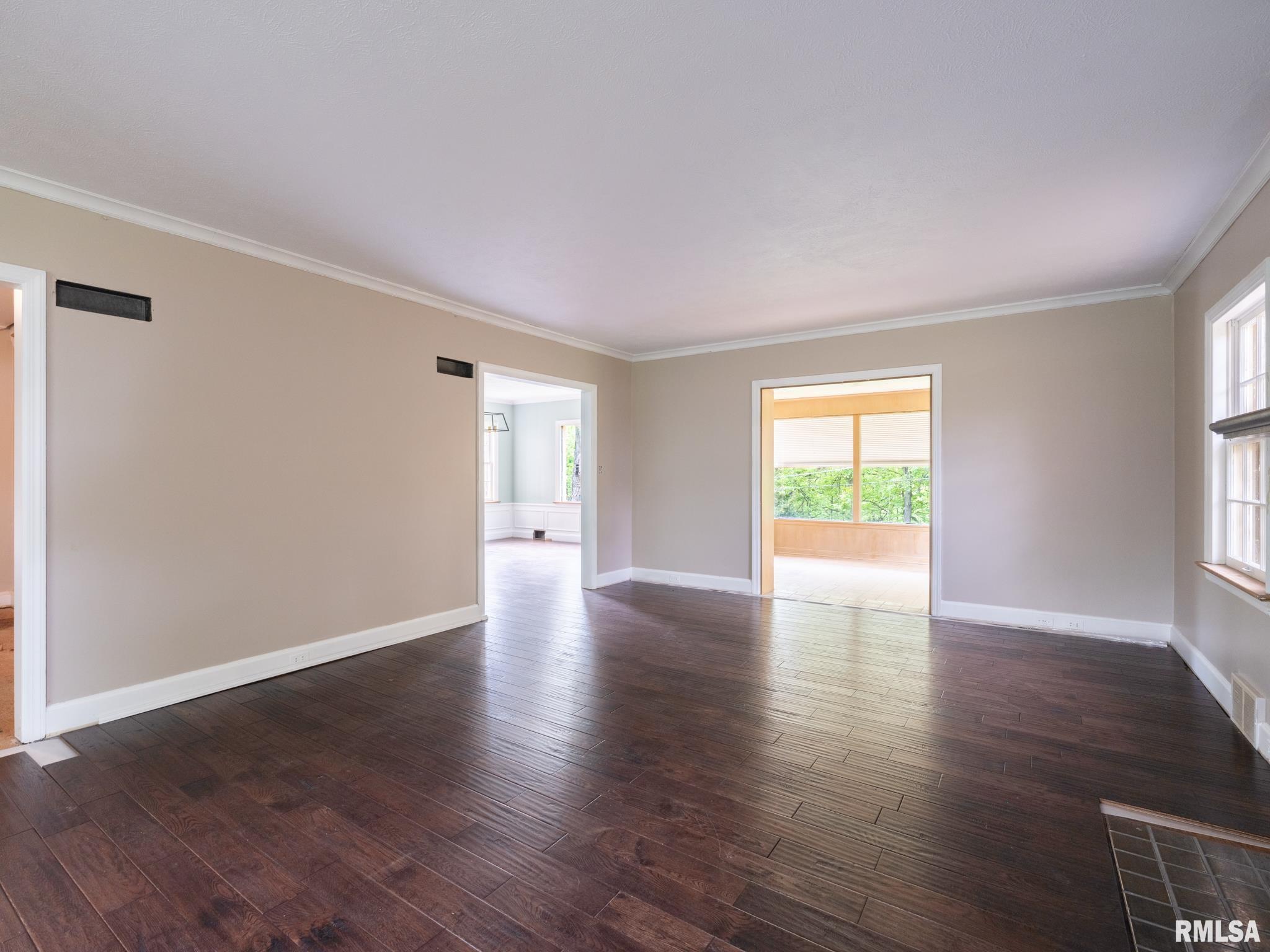 205 North Kickapoo Terrace Peoria, IL 61604 - Photo 40 of 74