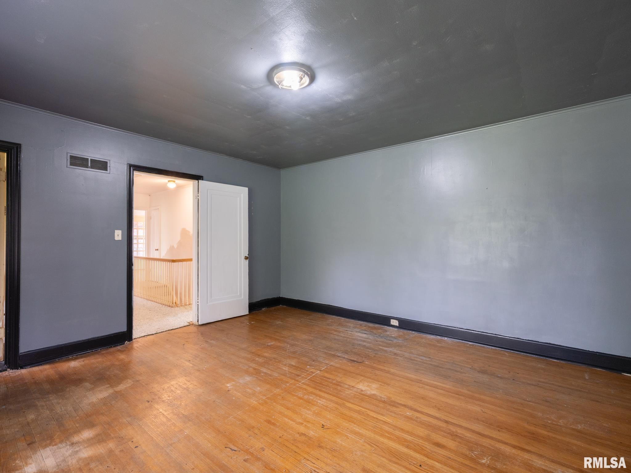 205 North Kickapoo Terrace Peoria, IL 61604 - Photo 7 of 74