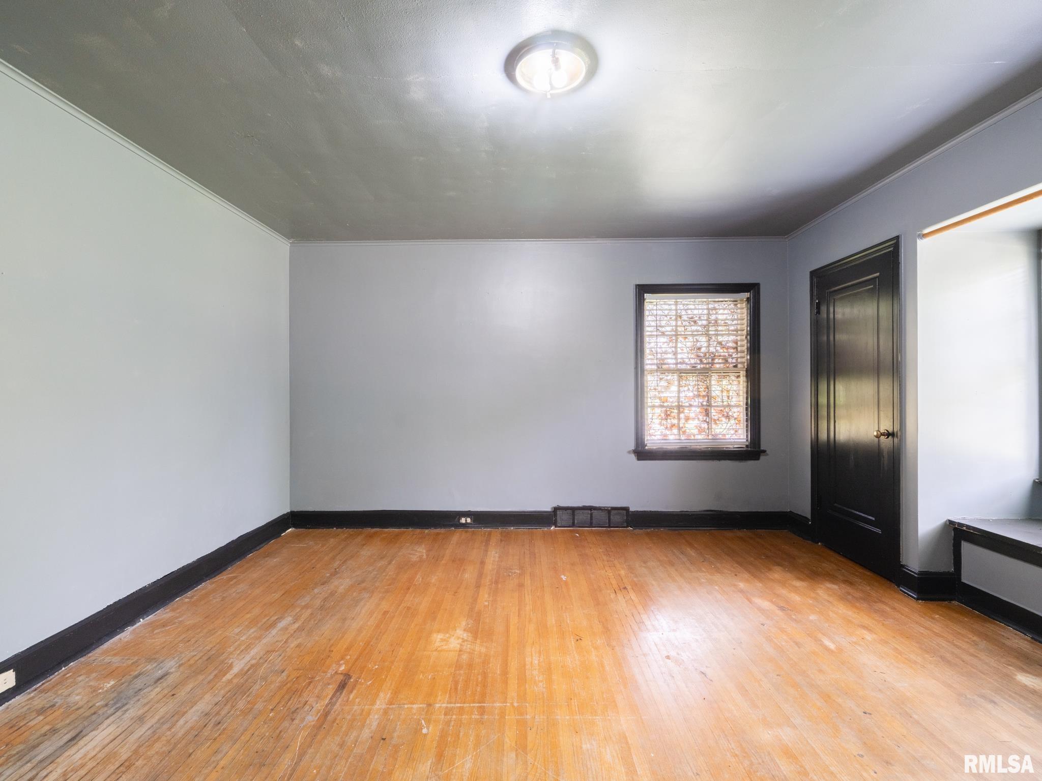 205 North Kickapoo Terrace Peoria, IL 61604 - Photo 9 of 74