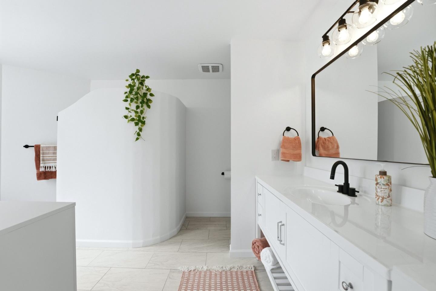 49 Frisch Road Salinas, CA 93907 - Photo 14 of 55