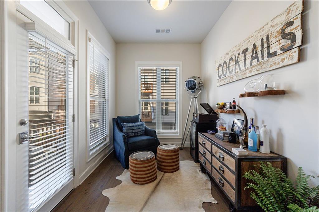 4337 Parkside Place, Unit 10 Atlanta, GA 30342 - Photo 17 of 44