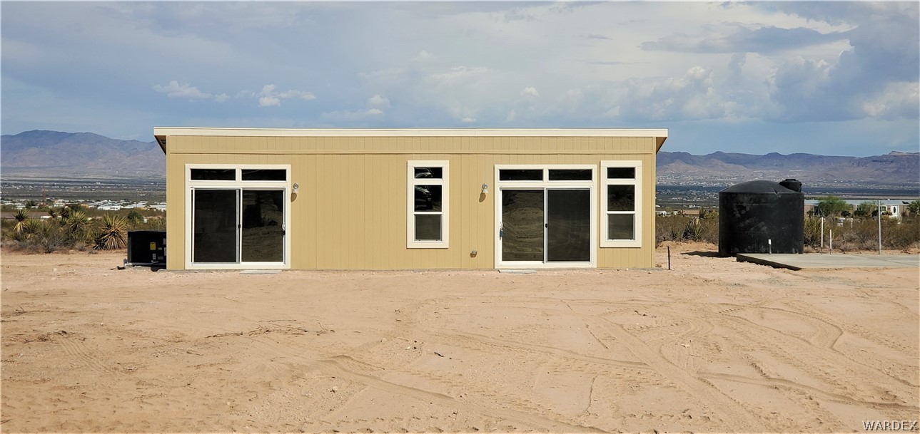 1434 Dilcon Road Golden Valley, AZ 86413 - Photo 6 of 49 front view of a building