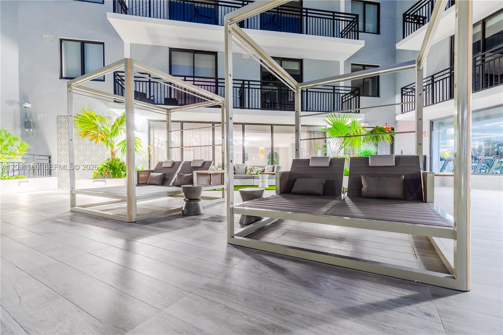 1005 Spring Garden Road, Unit PH801 Miami, FL 33136 - Photo 17 of 35 Cabanas