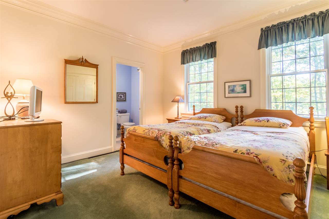 7 Wingate Court Stratham, NH 03885 - Photo 23 of 34 Gallery Image 23