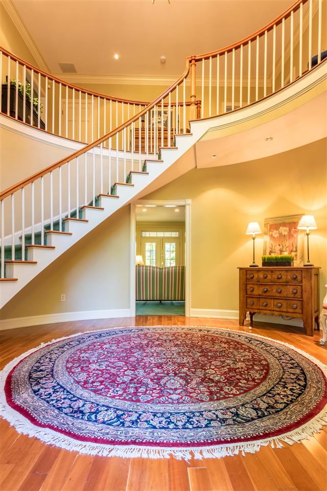 7 Wingate Court Stratham, NH 03885 - Photo 8 of 34 Gallery Image 8