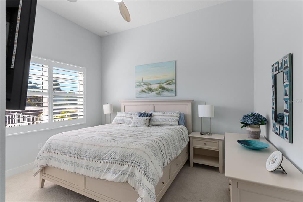 708 Pinckney Drive Apollo Beach, FL 33572 - Photo 25 of 72