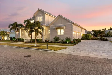 $2,200,000 | 708 Pinckney Drive, Apollo Beach, FL 33572